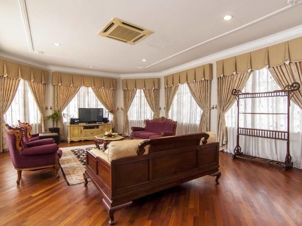 The Kahaani Hotell Ayer Keroh Exteriör bild