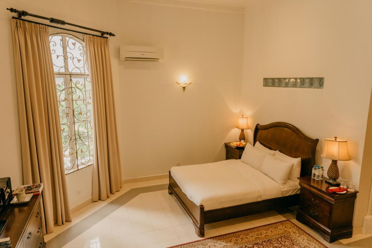The Kahaani Hotell Ayer Keroh Exteriör bild